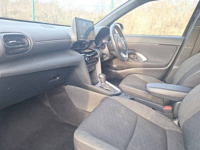 Used Toyota Yaris Cross 2022 for sale - 76983427: Photo 5