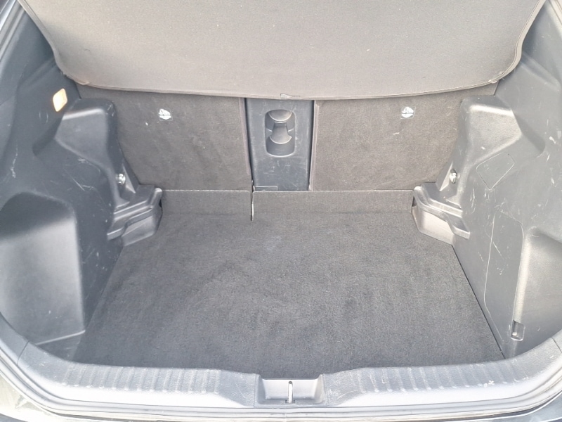 Used Toyota Yaris Cross 2022 for sale - 76983427: Photo 8