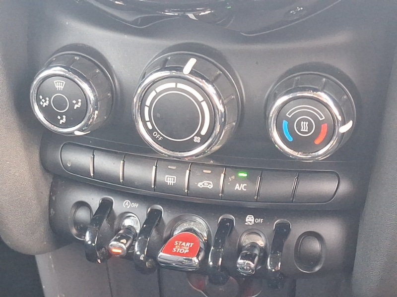 Used MINI Hatch 2020 for sale - 76358737: Photo 12
