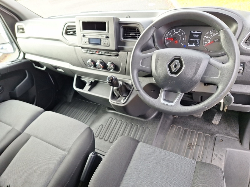 Used Renault Master 2023 for sale - 76846939: Photo 2