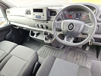 Used Renault Master 2023 for sale - 76846939: Photo