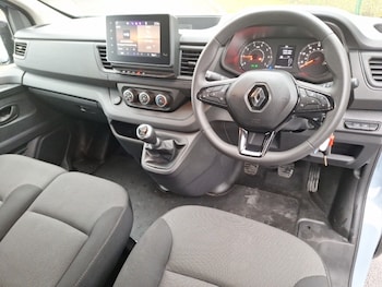 Used Renault Trafic 2024 for sale - 76566848: Photo