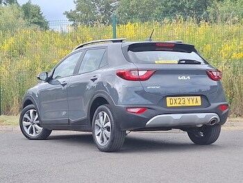 Used Kia Stonic 2023 for sale - 79291351: Photo