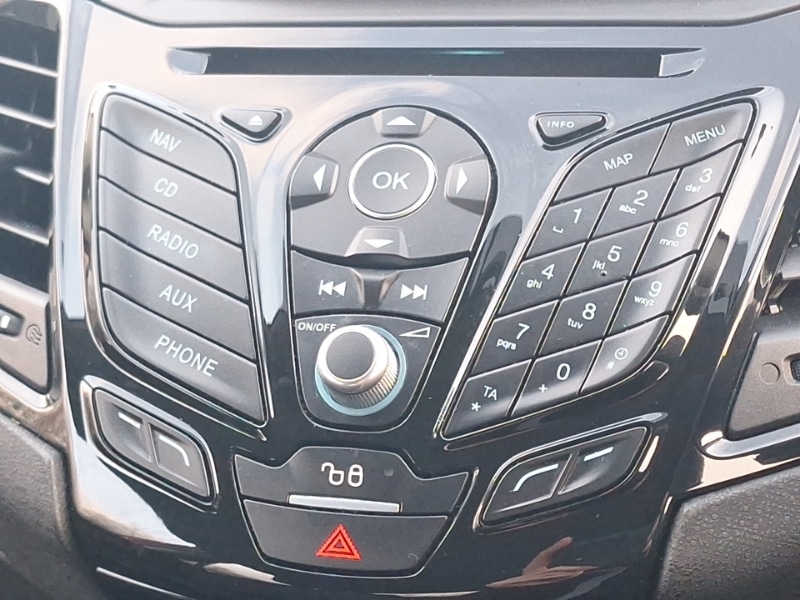 Used Ford Fiesta 2017 for sale - 76795193: Photo 12