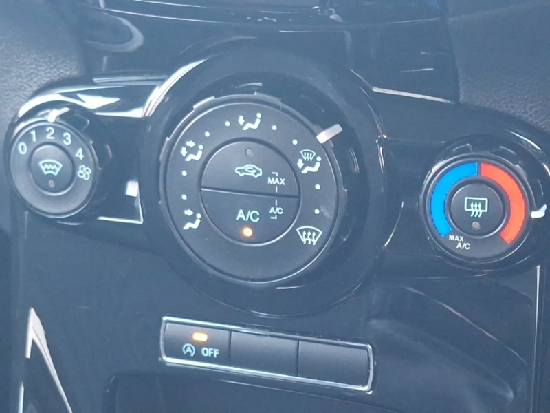 Used Ford Fiesta 2017 for sale - 76795193: Photo 13