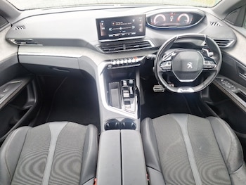 Used Peugeot 3008 2023 for sale - 79529575: Photo