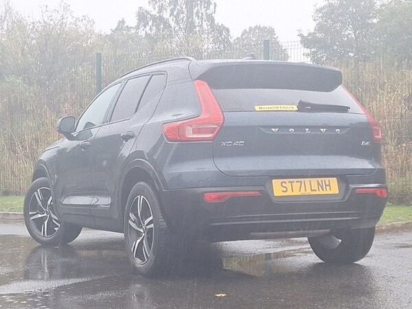 Used Volvo XC40 2021 for sale - 76264893: Photo 3