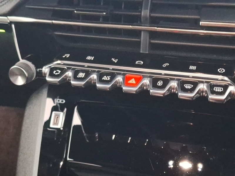 Used Peugeot 208 2022 for sale - 77278439: Photo 14