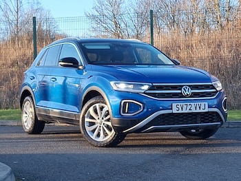 Used Volkswagen T-Roc 2023 for sale - 77549008: Photo