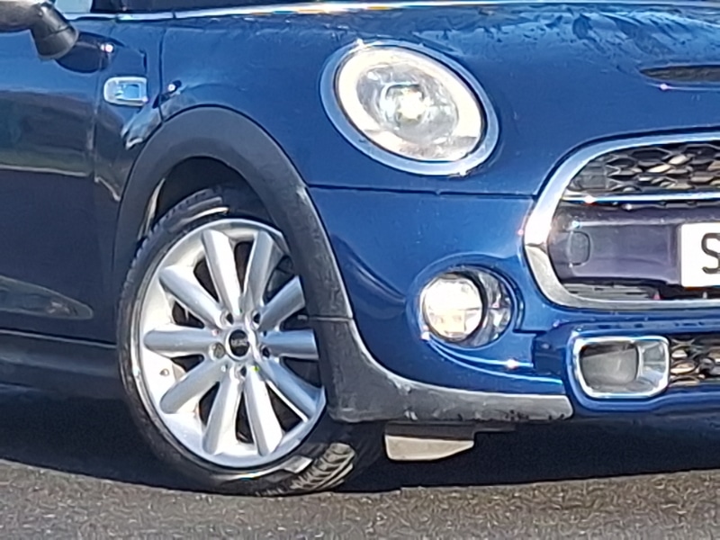 Used MINI Convertible 2016 for sale - 77933599: Photo 9