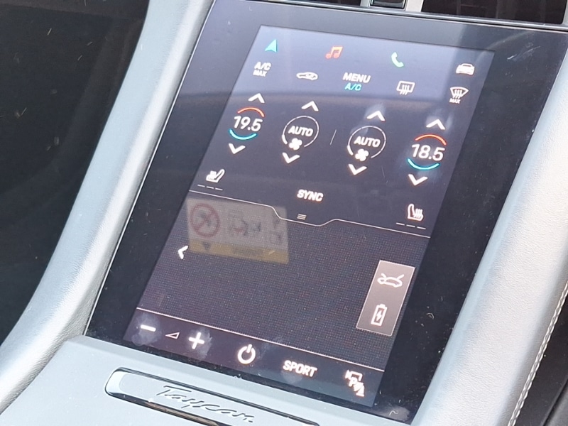 Used Porsche Taycan 2022 for sale - 76628917: Photo 16