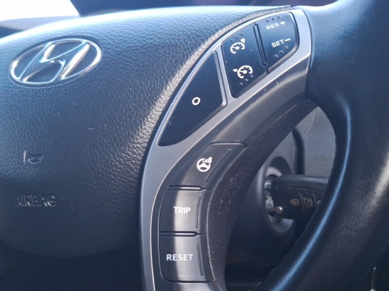 Used Hyundai i30 2015 for sale - 77644312: Photo 18