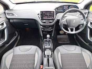 Used Peugeot 2008 2018 for sale - 78364809: Photo