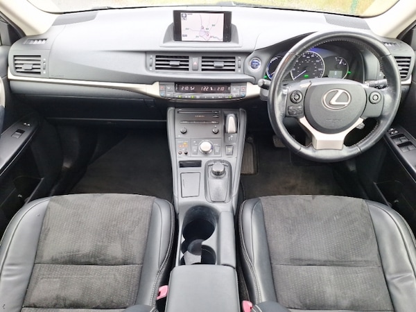 Used Lexus CT 2015 for sale - 76187915: Photo 2