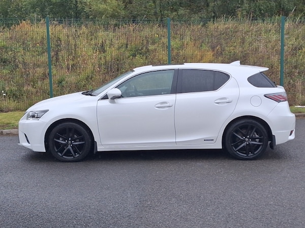Used Lexus CT 2015 for sale - 76187915: Photo 4