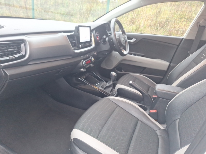 Used Kia Stonic 2021 for sale - 76269228: Photo 5