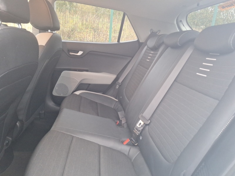 Used Kia Stonic 2021 for sale - 76269228: Photo 6