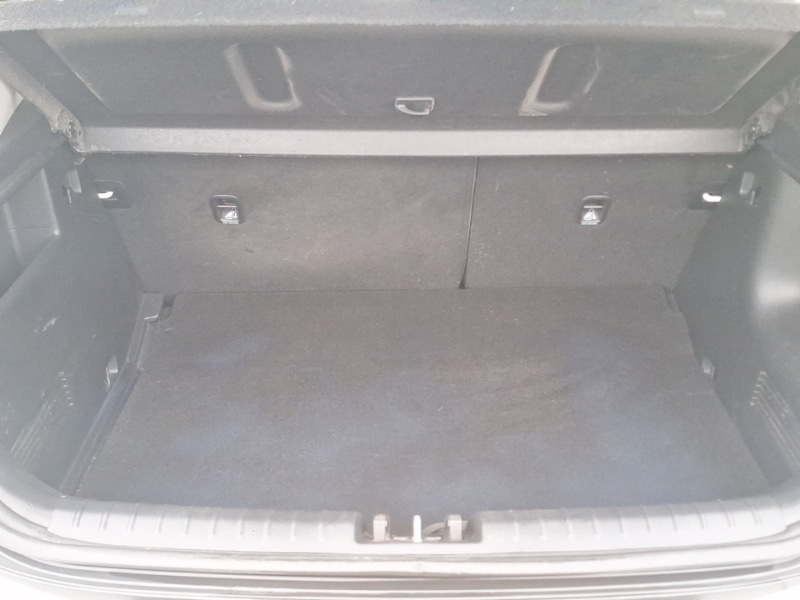Used Kia Stonic 2021 for sale - 76269228: Photo 8