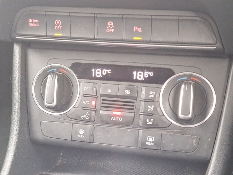 Used Audi Q3 2017 for sale - 76492929: Photo 15