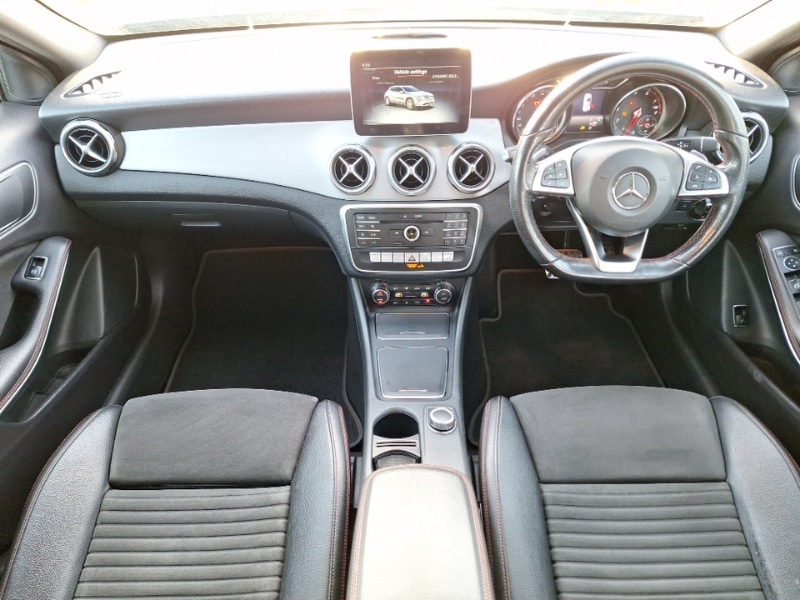 Used Mercedes-Benz GLA 2020 for sale - 77969161: Photo 2