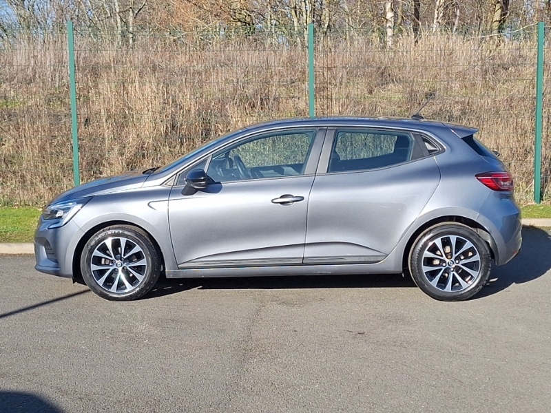 Used Renault Clio 2023 for sale - 77933595: Photo 4