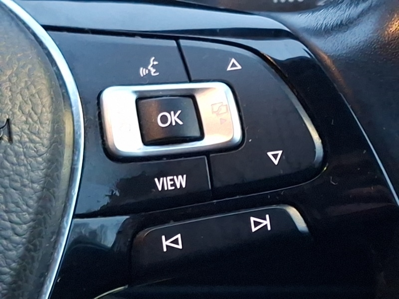 Used Volkswagen Golf 2018 for sale - 77228888: Photo 19