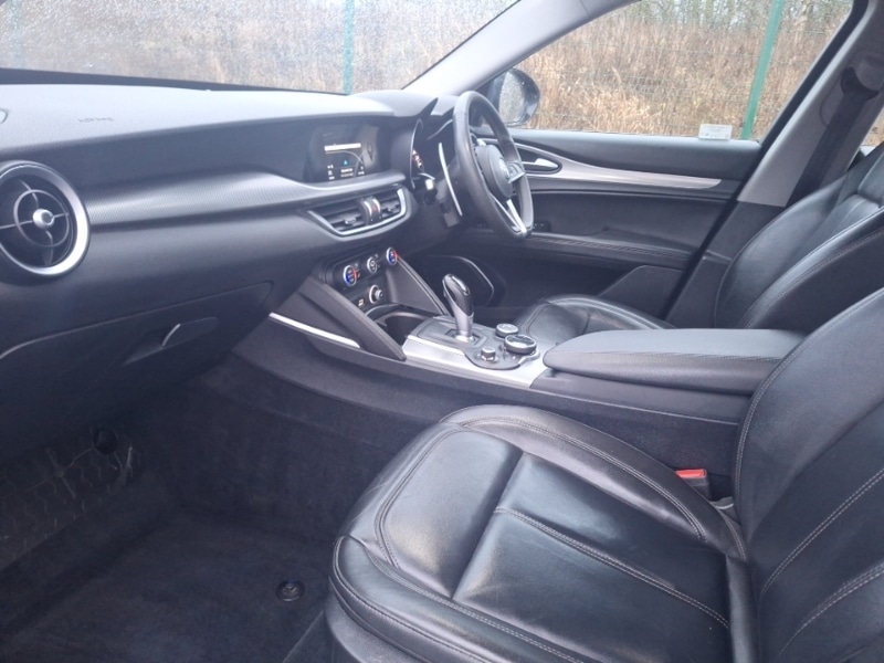 Used Alfa Romeo Stelvio 2018 for sale - 77518219: Photo 5