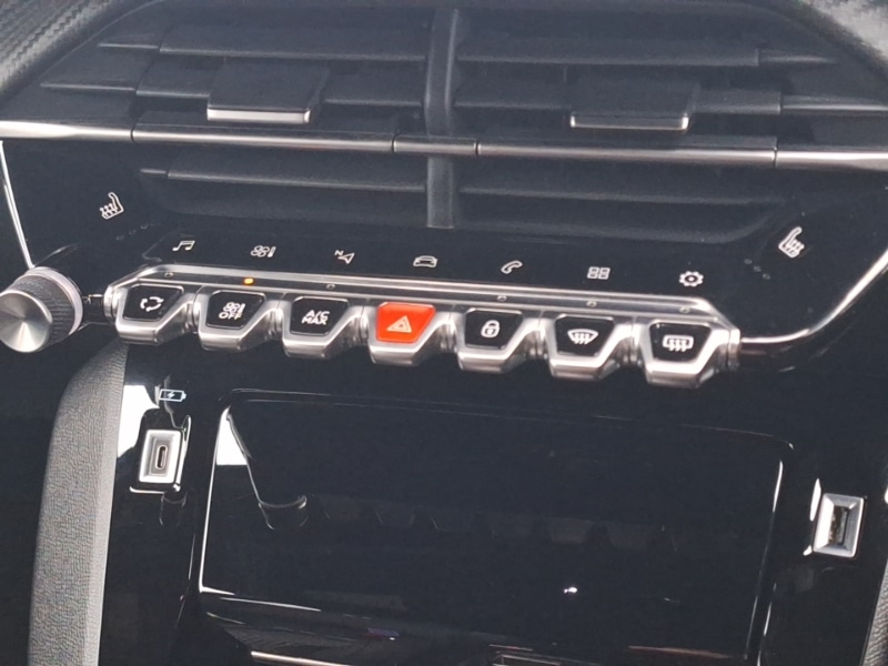 Used Peugeot 2008 2023 for sale - 77922717: Photo 15