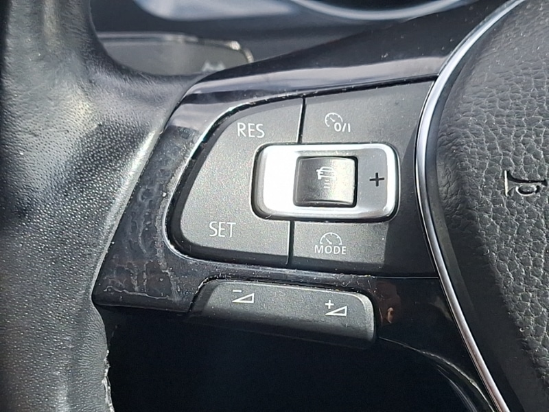 Used Volkswagen Golf 2018 for sale - 78169854: Photo 18