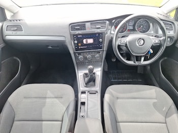 Used Volkswagen Golf 2018 for sale - 78169854: Photo