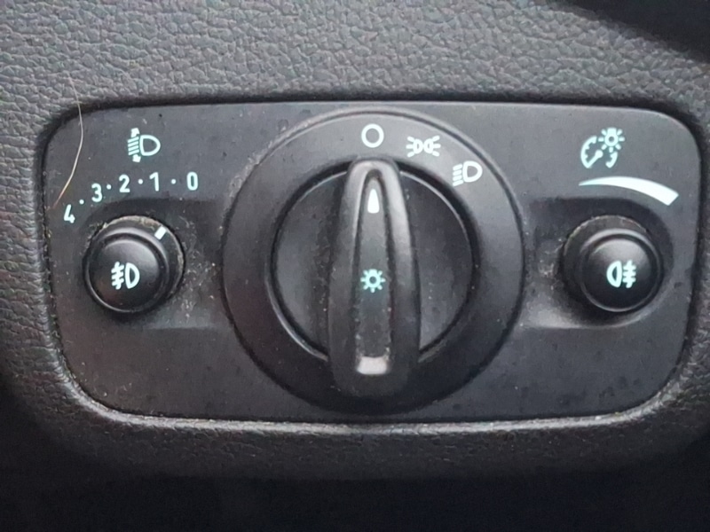 Used Ford Grand C-Max 2018 for sale - 76800205: Photo 16