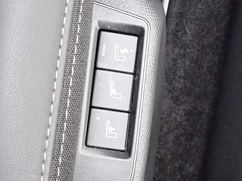 Used Peugeot 208 2025 for sale - 76947553: Photo 14