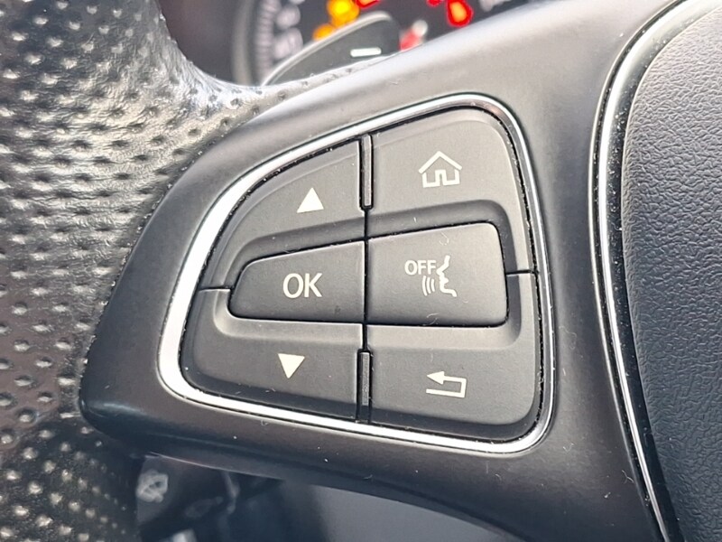 Used Mercedes-Benz C Class 2015 for sale - 76533308: Photo 18