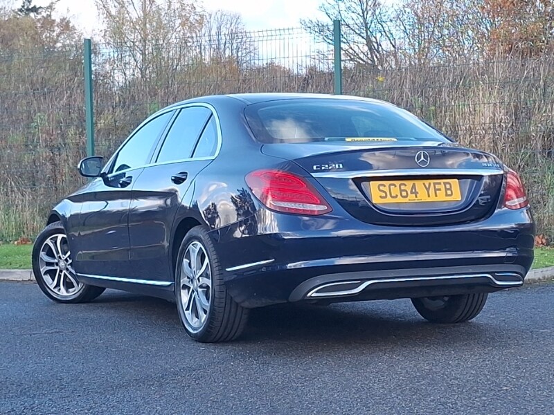 Used Mercedes-Benz C Class 2015 for sale - 76533308: Photo 3
