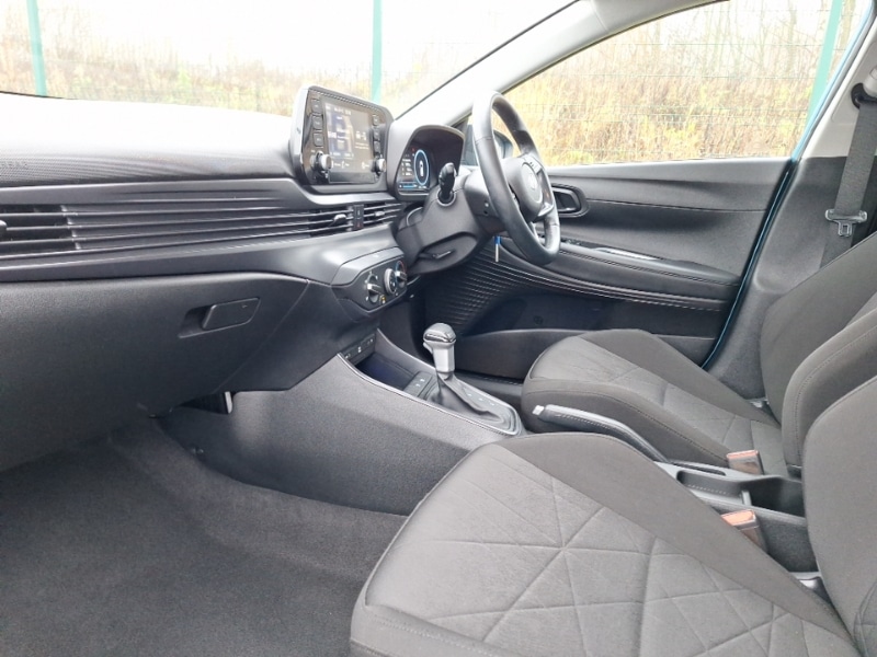 Used Hyundai BAYON 2023 for sale - 77130203: Photo 5