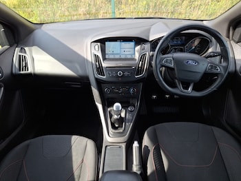 Used Ford Focus 2018 for sale - 75558200: Photo