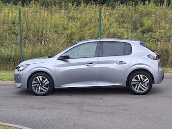 Used Peugeot 208 2023 for sale - 79569907: Photo