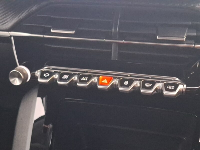 Used Peugeot 208 2021 for sale - 77299466: Photo 12