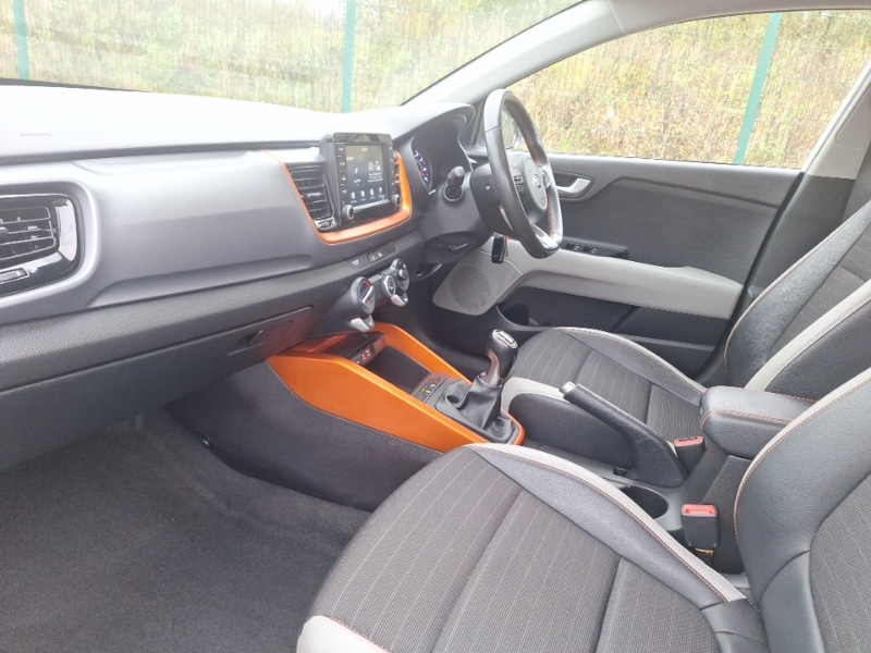 Used Kia Stonic 2019 for sale - 76695691: Photo 5