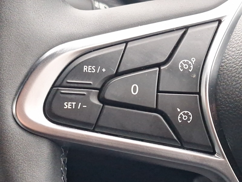 Used Renault Clio 2024 for sale - 77433879: Photo 18