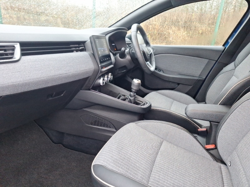 Used Renault Clio 2024 for sale - 77433879: Photo 5