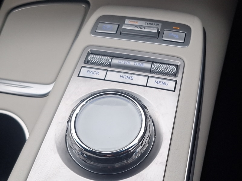 Used Genesis GV70 2023 for sale - 76548807: Photo 14