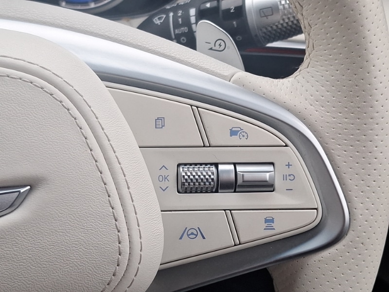 Used Genesis GV70 2023 for sale - 76548807: Photo 19