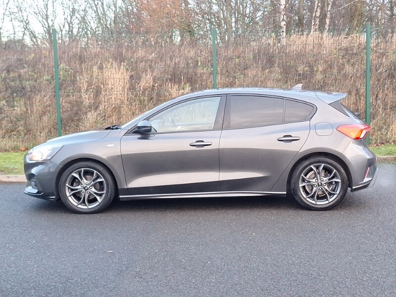Used Ford Focus 2018 for sale - 77495205: Photo 4