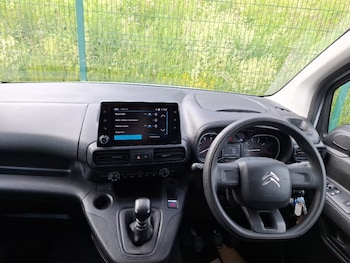 Used Citroen Berlingo 2024 for sale - 78816249: Photo