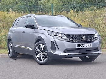 Peugeot - 5008