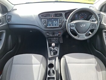Used Hyundai i20 2019 for sale - 78532951: Photo