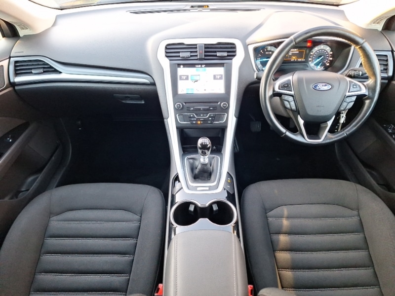 Used Ford Mondeo 2016 for sale - 76785506: Photo 2