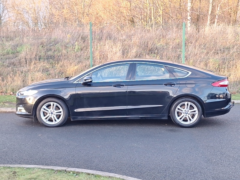 Used Ford Mondeo 2016 for sale - 76785506: Photo 4