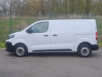 Used Vauxhall Vivaro 2024 for sale - 78317746: Photo